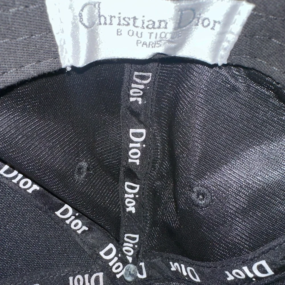 Dior Black and White logo embroidered baseball  Cap - Picture 5 of 5